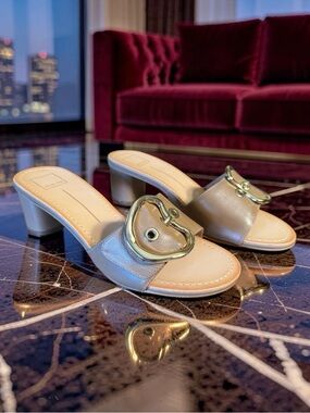 Dolce Vita NWT Sz 10 Tan Leather Slide Mules with Gold Accent Buckles (SH407)